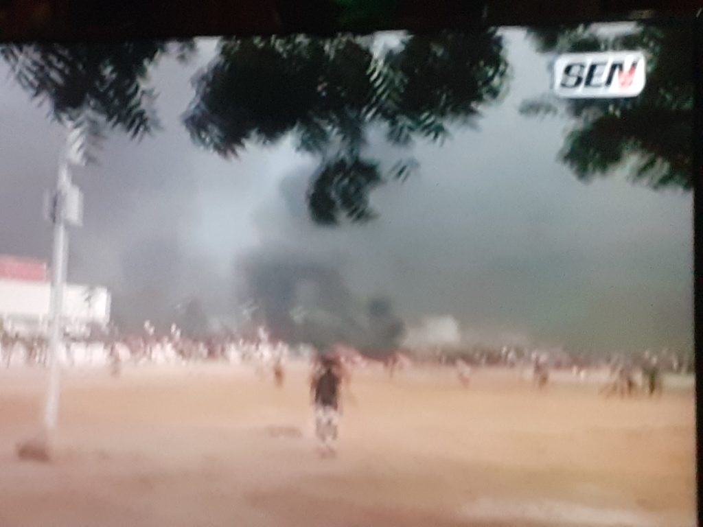 URGENT,SÉNÉGAL :la vitrine de la démocratie sombre dans le chaos